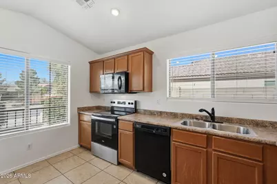 3207 S 94th Avenue, Tolleson, AZ 85353 - Photo 13