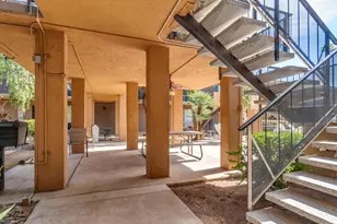 3230 E Pinchot Ave, Phoenix, AZ 85018 - Photo 19