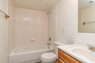 3230 E Pinchot Ave, Phoenix, AZ 85018 - Photo 13