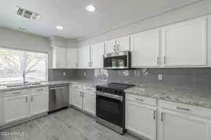 6326 W El Cortez Pl, Phoenix, AZ 85083 - Photo 17