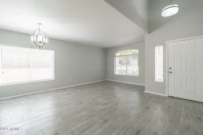 6326 W El Cortez Place, Phoenix, AZ 85083 - Photo 7