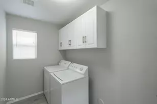 6326 W El Cortez Pl, Phoenix, AZ 85083 - Photo 21