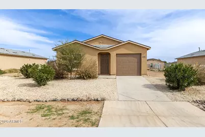 32017 N Poplar Street, Wittmann, AZ 85361 - Photo 1