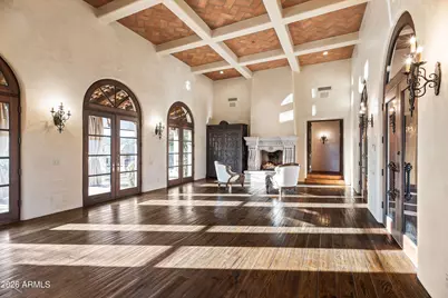 3900 E Bethany Home Road, Paradise Valley, AZ 85253 - Photo 7