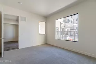 7300 E Earll Dr, Scottsdale, AZ 85251 - Photo 15