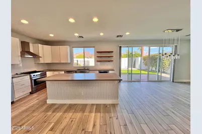 4426 E Campbell Avenue, Phoenix, AZ 85018 - Photo 7