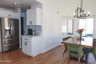 3113 E Topeka Dr, Phoenix, AZ 85050 - Photo 7