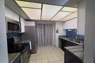 3204 W Loma Ln, Phoenix, AZ 85051 - Photo 5