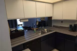 3204 W Loma Ln, Phoenix, AZ 85051 - Photo 5