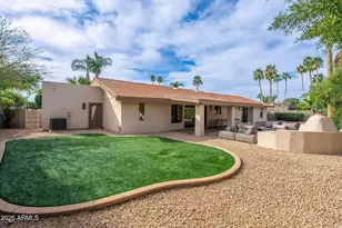 9025 N 83rd Pl, Scottsdale, AZ 85258 - Photo 11