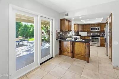 8537 E San Lucas Drive, Scottsdale, AZ 85258 - Photo 21