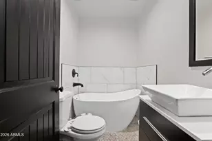 2521 N Evergreen St, Phoenix, AZ 85006 - Photo 23