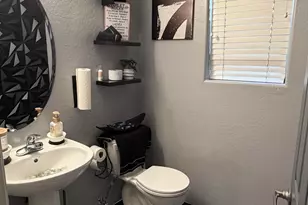 8508 N 64th Ln, Glendale, AZ 85302 - Photo 13