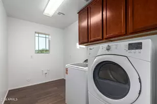 27321 N 51st Glen, Phoenix, AZ 85083 - Photo 49