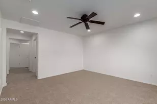 27321 N 51st Glen, Phoenix, AZ 85083 - Photo 25