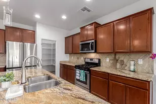 27321 N 51st Glen, Phoenix, AZ 85083 - Photo 19