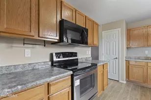 7203 S 2nd Ln, Phoenix, AZ 85041 - Photo 5