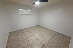 625 E Broadway Rd, Tempe, AZ 85282 - Photo 7