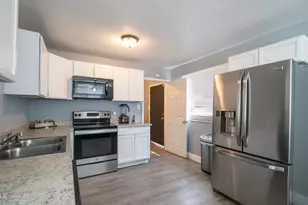 2726 W Ruth Ave, Phoenix, AZ 85051 - Photo 11