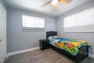 2726 W Ruth Ave, Phoenix, AZ 85051 - Photo 15