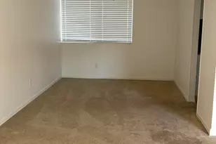 7141 N 16th St, Phoenix, AZ 85020 - Photo 3