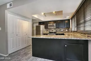 8335 E Vista Dr, Scottsdale, AZ 85250 - Photo 7