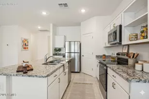 10853 N 165th Ave, Surprise, AZ 85388 - Photo 7