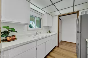 13215 N 98th Ave, Sun City, AZ 85351 - Photo 9