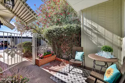 13215 N 98th Avenue #G, Sun City, AZ 85351 - Photo 3