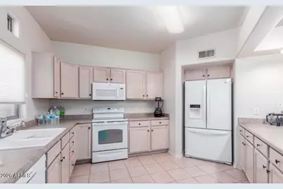 1351 N Pleasant Drive #1098, Chandler, AZ 85225 - Photo 5