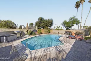 2410 E Wesleyan Dr, Tempe, AZ 85282 - Photo 31