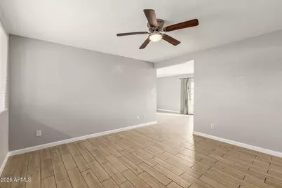 3065 W Banff Lane, Phoenix, AZ 85053 - Photo 5