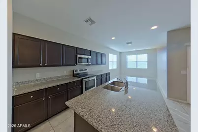 37685 W Amalfi Avenue, Maricopa, AZ 85138 - Photo 5