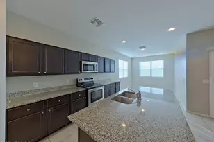 37685 W Amalfi Ave, Maricopa, AZ 85138 - Photo 5