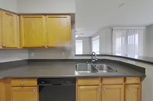 735 S Bedford Dr, Chandler, AZ 85225 - Photo 5