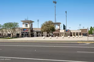 14601 W Valentine St, Surprise, AZ 85379 - Photo 37