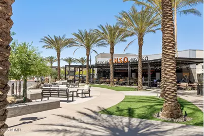 14601 W Valentine Street, Surprise, AZ 85379 - Photo 49