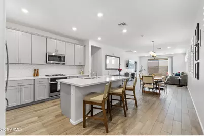 14601 W Valentine Street, Surprise, AZ 85379 - Photo 5