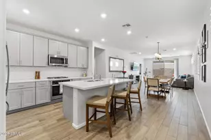 14601 W Valentine St, Surprise, AZ 85379 - Photo 5