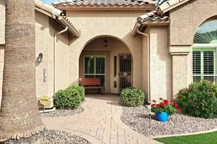 2736 E Brookwood Ct, Phoenix, AZ 85048 - Photo 3