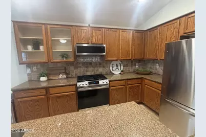 7256 E Nopal Avenue, Mesa, AZ 85209 - Photo 5