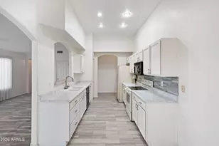 11681 W Cholla Ct, Surprise, AZ 85378 - Photo 27