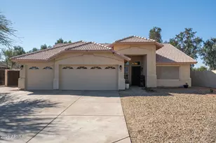 7245 E Forge Cir, Mesa, AZ 85208 - Photo 17