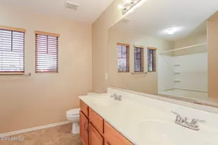 7014 S 40th Ln, Phoenix, AZ 85041 - Photo 11