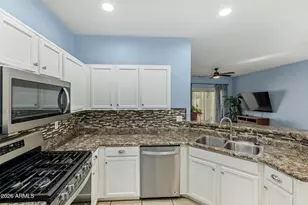 10144 E Knowles Ave, Mesa, AZ 85209 - Photo 15