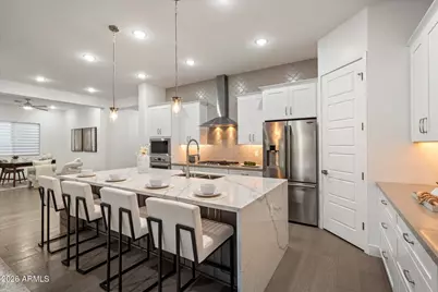 7403 W Lisbon Lane, Peoria, AZ 85381 - Photo 5