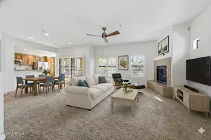 21320 N 56th St, Phoenix, AZ 85054 - Photo 1