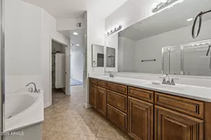 21320 N 56th St, Phoenix, AZ 85054 - Photo 13
