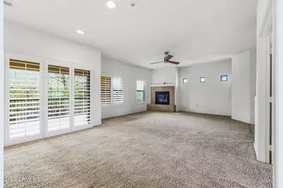 21320 N 56th Street #2047, Phoenix, AZ 85054 - Photo 9