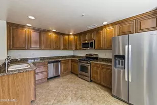 21320 N 56th St, Phoenix, AZ 85054 - Photo 3